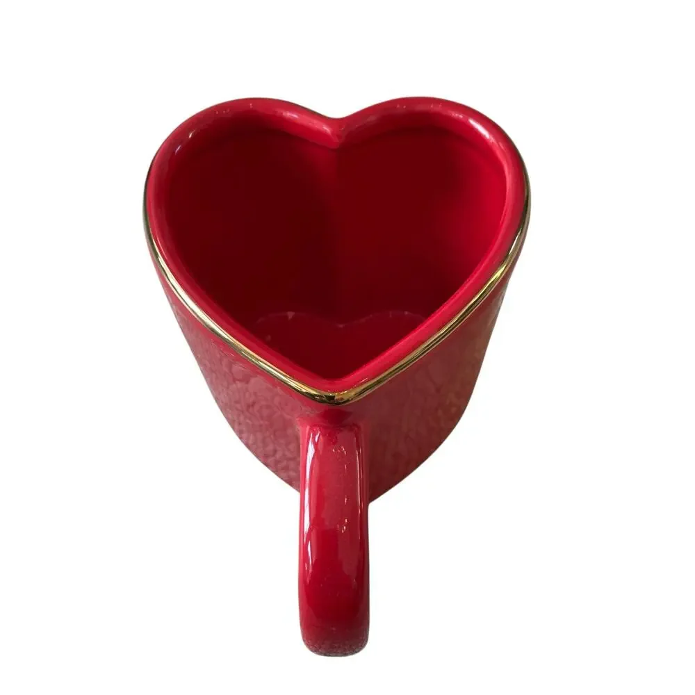 Target Threshold Heart Shaped VALENTINE Mugs Red Gold Rim 14.3oz Set of 2 New